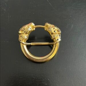 Gold Lion Head scarf clip